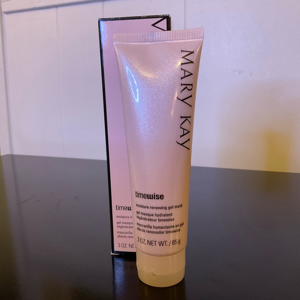 Mary Kay TimeWise Moisture Renewing Gel Mask 10 skin renewing benefits